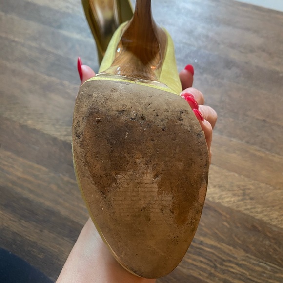 DONATED! 💛 Stilettos Lime Green Suede | Woodgrain - Picture 9 of 13